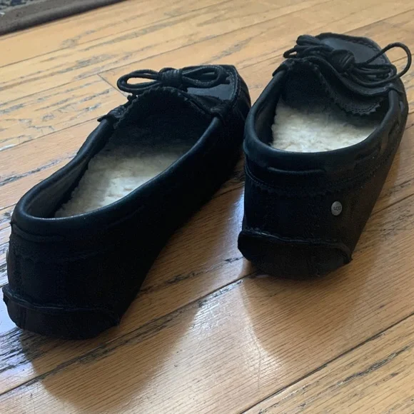 UGG Black Moccasin Loafers - Picture 4 of 5